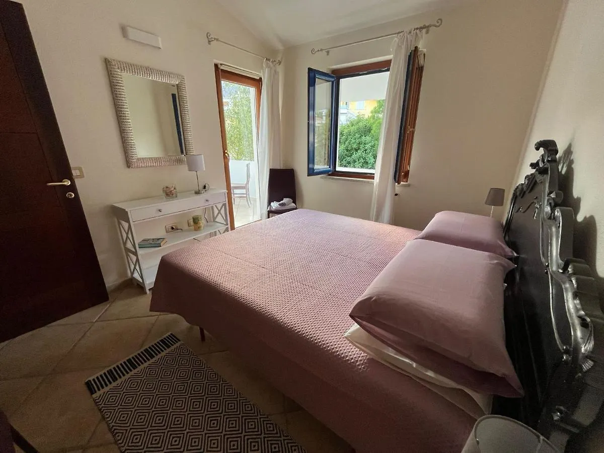 B&B Easy Wind Cala Gonone Δωμάτια σε οικογενειακή κατοικία